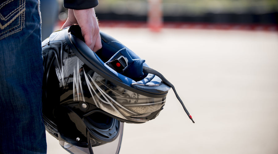 Moped vs Scooter: What’s the Difference and Which One Fits Your Ride Style?