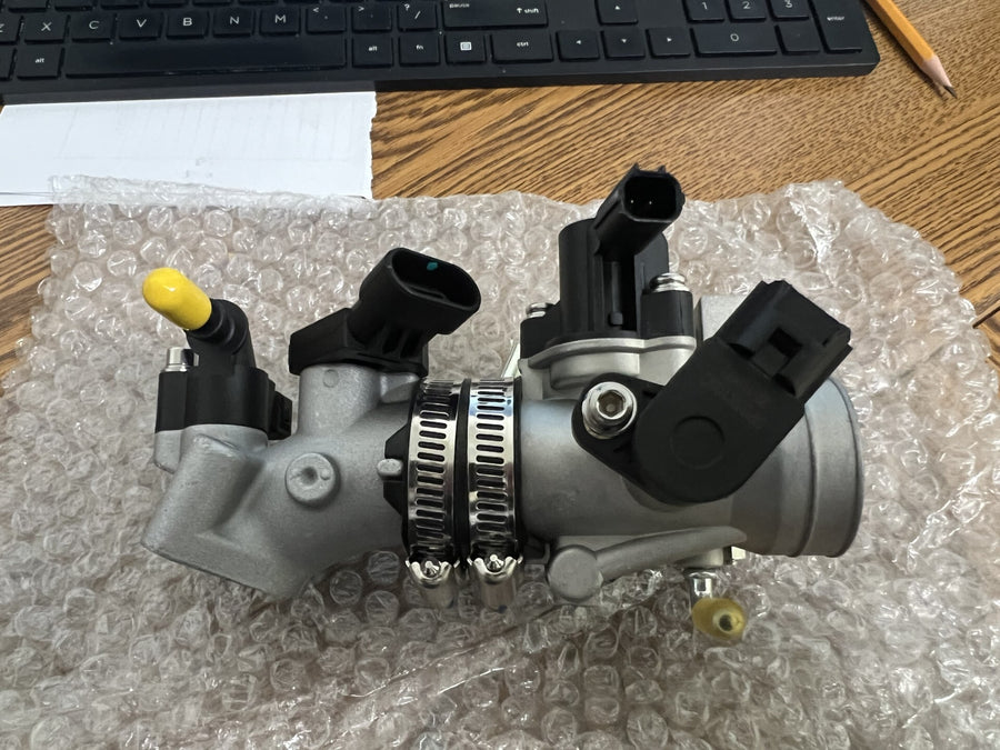 Fuel Injector For Clash 200 EFI Scooter Comes with the sensors